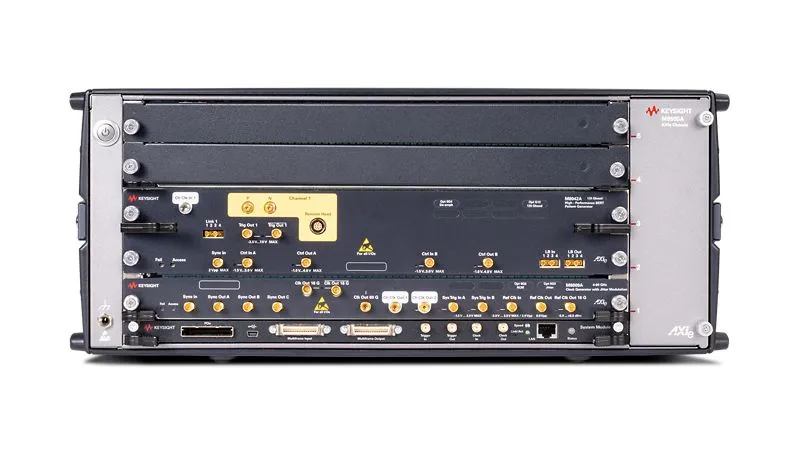 M8050A - тестер коэффициента битовых ошибок BERT емкостью 120 Гбит/с