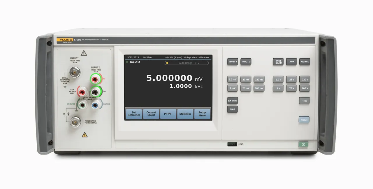 Fluke 5790B - эталон для измерения переменного напряжения