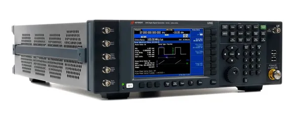 N5193A - Генератор сигналов UXG серии X до 40 ГГц