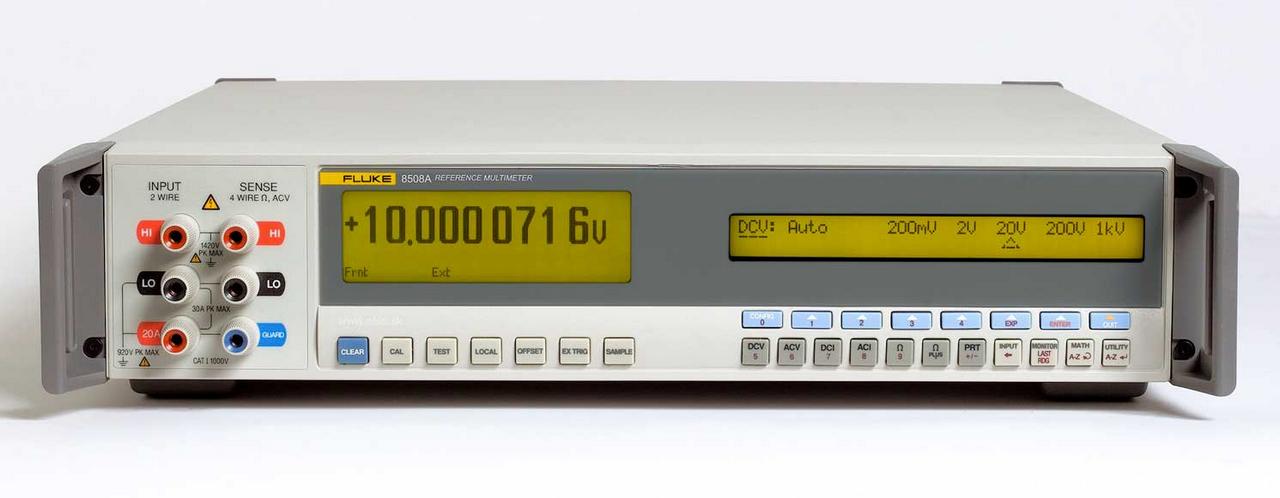 Fluke 8508A - Эталонный мультиметр